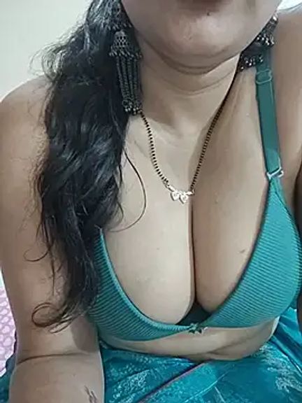 kaamuk_shweta