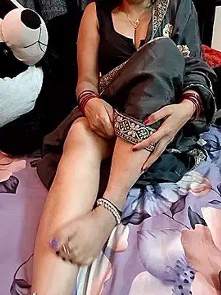 kaamuk_shweta