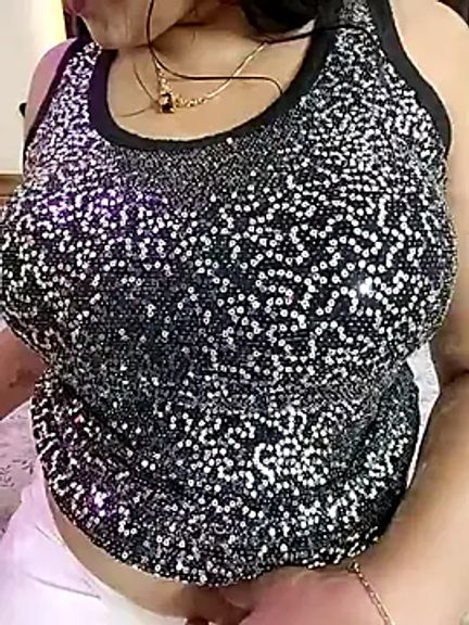 kaamuk_shweta