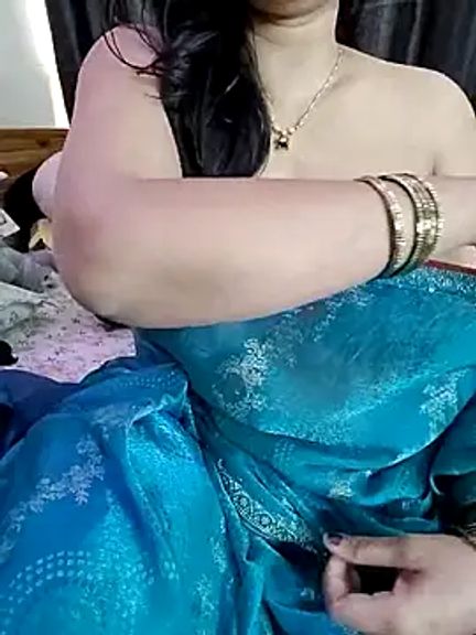 kaamuk_shweta