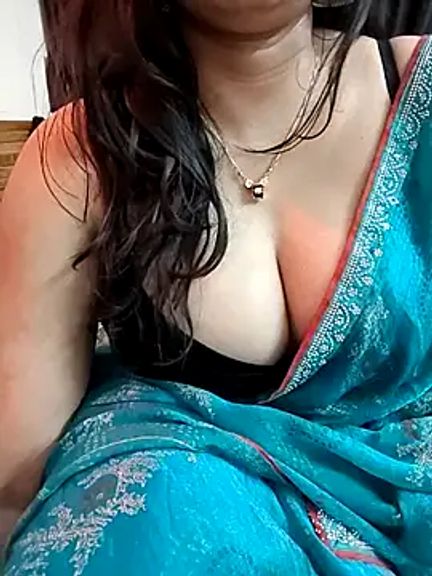 kaamuk_shweta