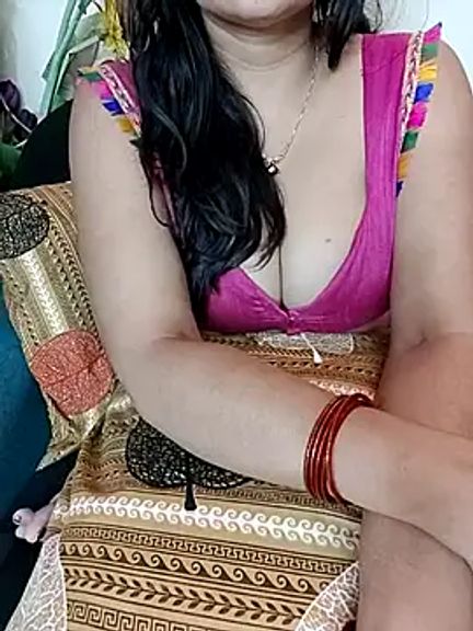 kaamuk_shweta