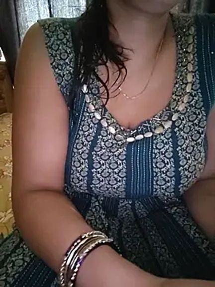 kaamuk_shweta
