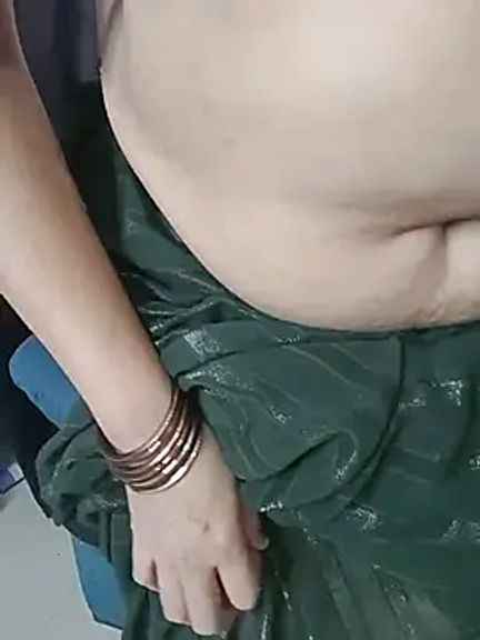 kaamuk_shweta