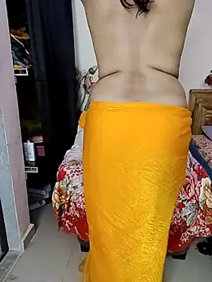 kaamuk_shweta