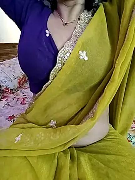 kaamuk_shweta