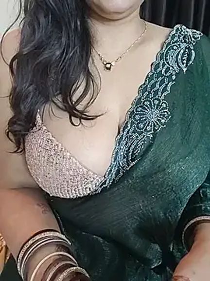 kaamuk_shweta