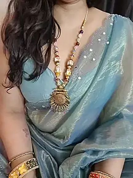 kaamuk_shweta