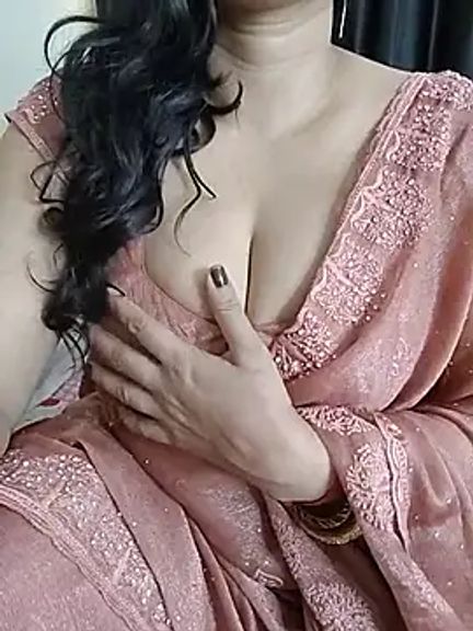 kaamuk_shweta