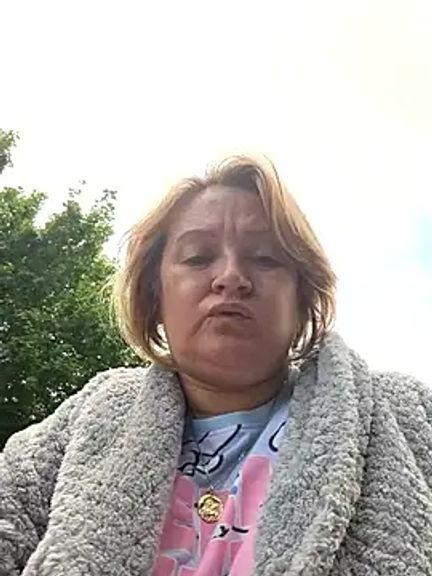 lady_charlyne