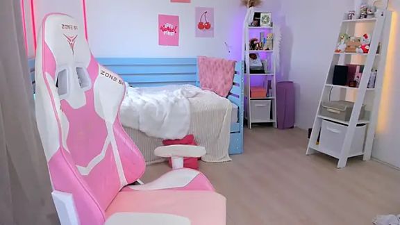 Lily_Young