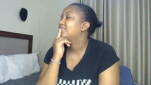 NIKKIE_LOVE