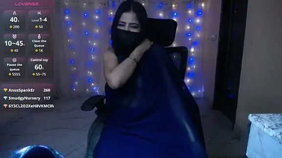 NAUGHTY_Niya
