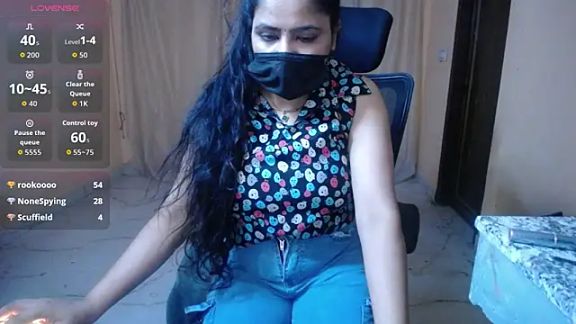NAUGHTY_Niya