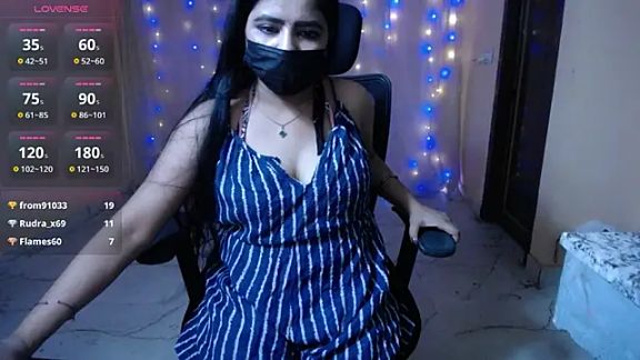 NAUGHTY_Niya