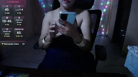 NAUGHTY_Niya