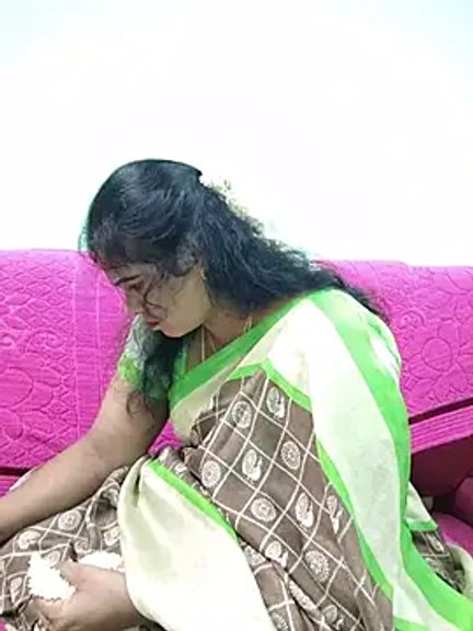tamilaruvi