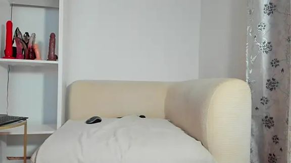 anisialuna_