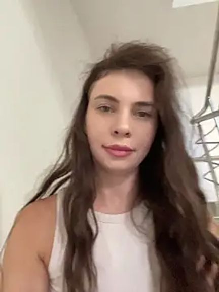 CurlyLara