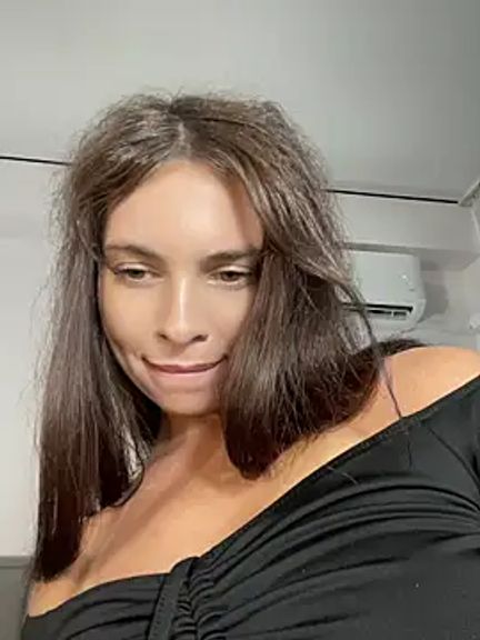CurlyLara