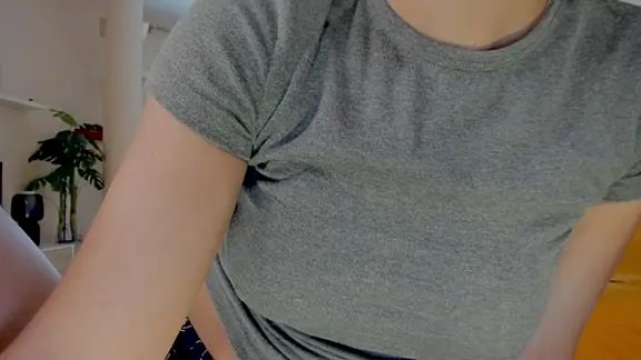 Adriennesexxx
