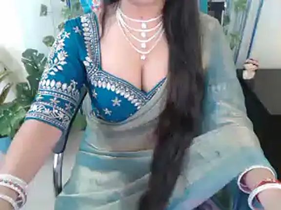 anika_bold