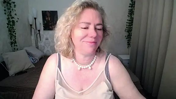unsual_milf