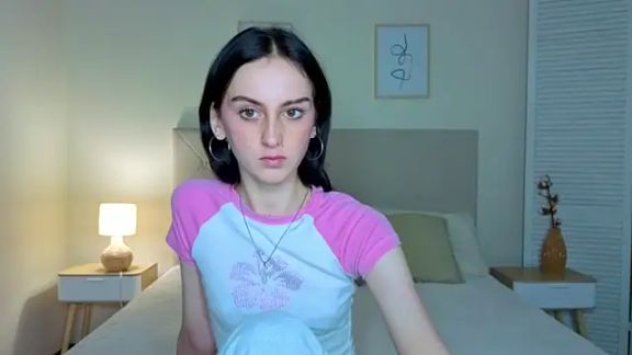 Little_moly999