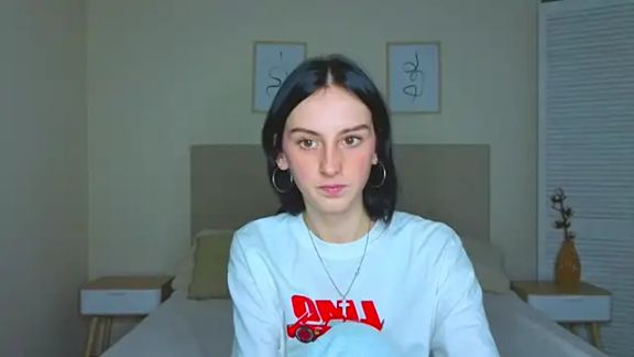 Little_moly999