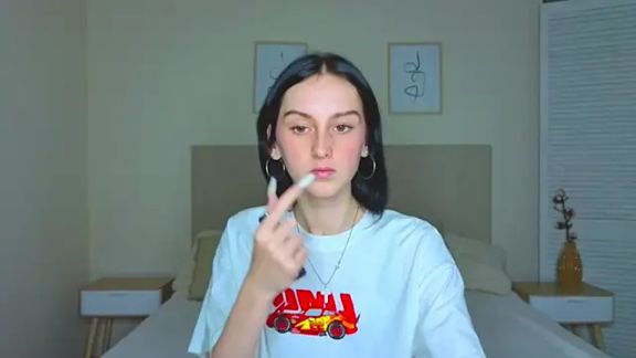 Little_moly999