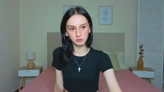 Little_moly999