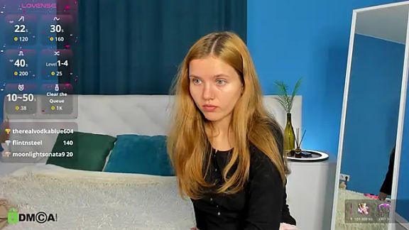 Eva__Lewis