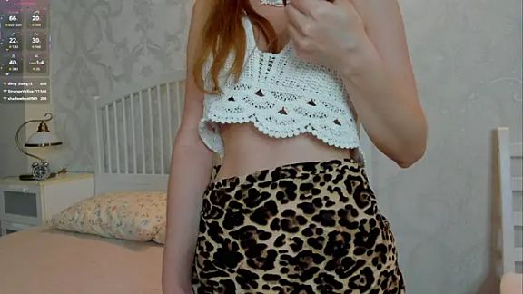 Eva__Lewis