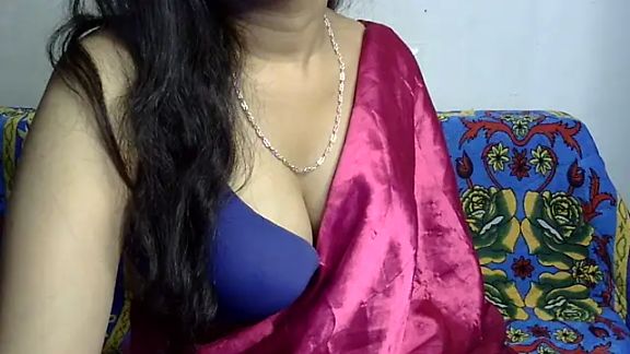 naughty_preeti