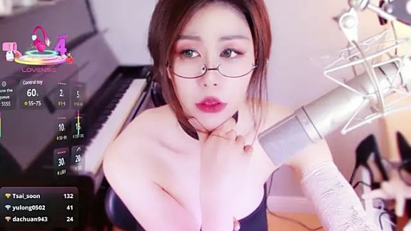 Nina8769