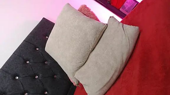 Isabela_cameron_vn