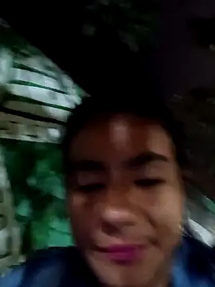 Leslly_