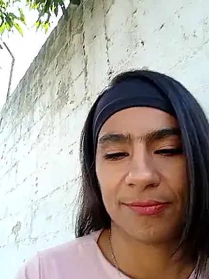 Leslly_