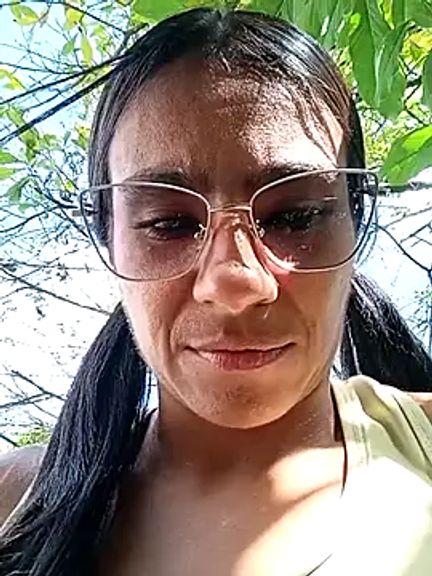 Leslly_