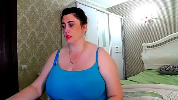 Evelyn_Shy