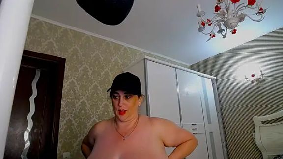 Evelyn_Shy