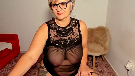Milf-Ella