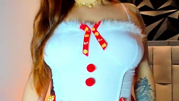 megan_whitee__
