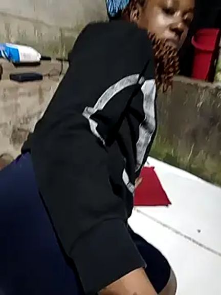 Xtra_bootie