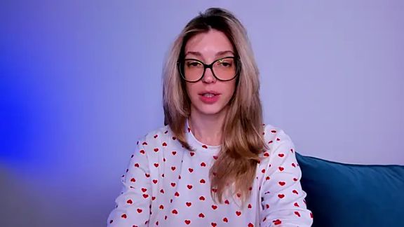 ms_Adelina
