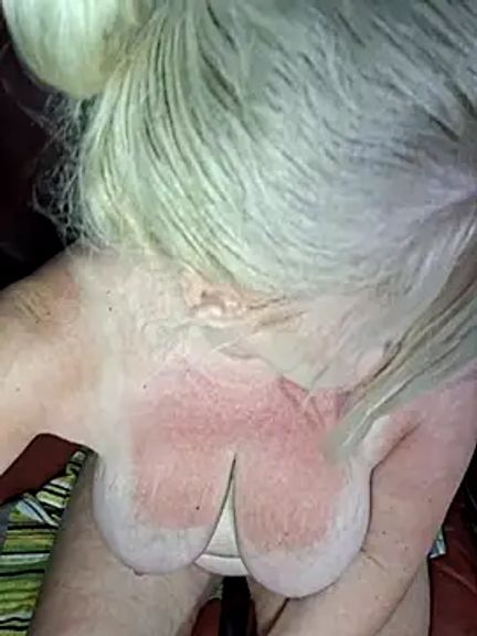 Bella_Squirts