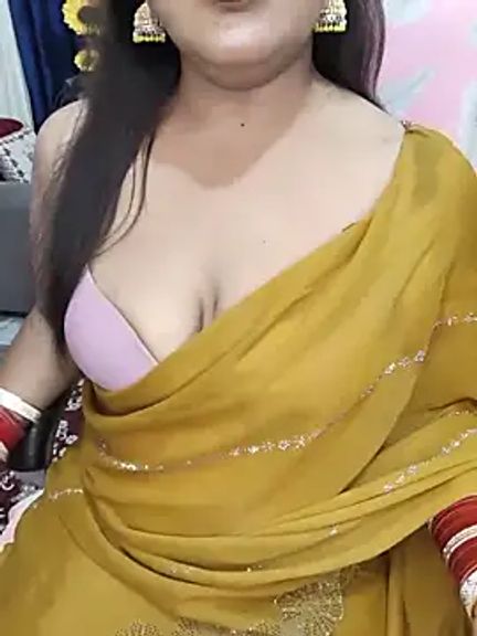 Curvy_Nayara