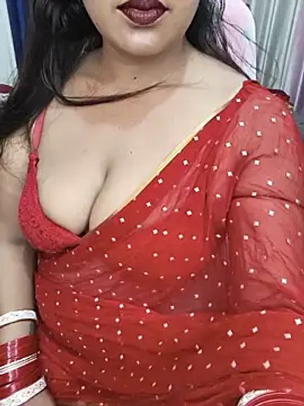 Curvy_Nayara