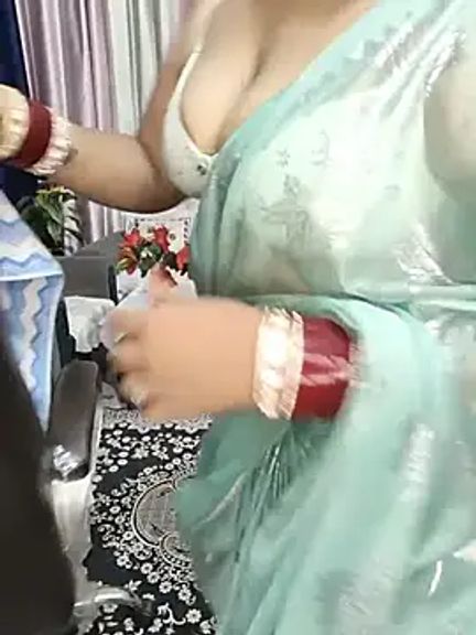 Curvy_Nayara