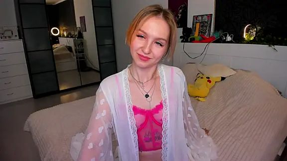 Annie_Leone